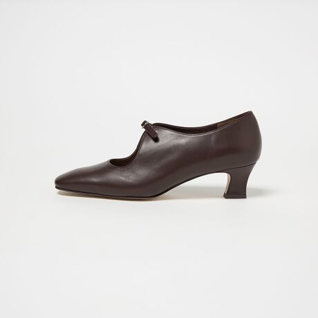 [^ԁF45112000007]u[eB[oɂX^CbVȃpvXfUCݍނ悤ȍb[߃fUCNxpvXBZ^[ؚ̉xgƃVo[J[̃obN͑ɂ肰ȂANZg܂BԂȃobN̓Sdl̂߁AE₷̂|CgB芴̂邷Ƃq[̓X^CbVȕ͋CY킹܂Bfޖ{vgpBߍׂ₩ł炩̃X[XfށByӎz摜̏i̓TvłBi摜́A̓p\RȂǂ̉{ɂAۂ̐FƈقȂČꍇ܂B炩߂B\[ɕیV[g\Ăꍇ͔ĂgpBƕɂ1~x̏Ȍ́AYH㔭̂łAsǕił͂܂BV[Y̏dʂ́AV[Y{̂̂ݗ̏dʂƂȂ܂Bti͌vɊ܂܂܂BiɕsǂꍇAє̔j܂Ă܂B炩߂BX܂ւ₢킹̍ۂ́ASODETTE E ODILEeX܂܂ŉL̕i/iԂ\tBiFOF BLTSQE PS45 iԁF45112000007