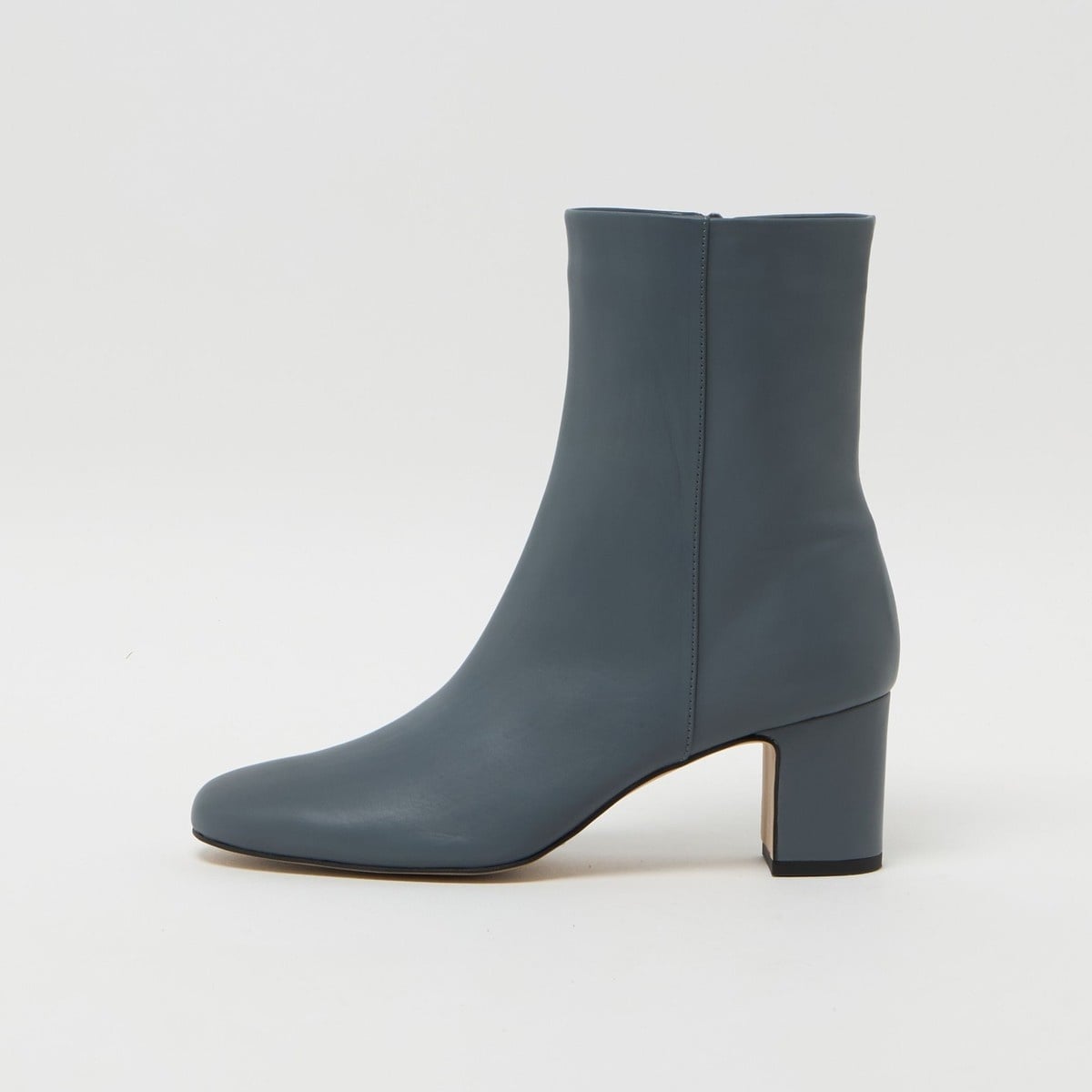 アンクルフィット ショートブーツ75↓↑ | オデットエオディール