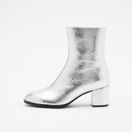 [^ԁF46231000001]ƂVGbgɂȂꊴoV[gu[cfUCׂ߂̃EhgDX^CbVȈۂɓV[gu[cBႷȂ߃q[͈芴̂闚SnƃX^CAbv܂Bʂ̂ȂVvȃfUCAǂȃX^CɂݒȂ̕LĂꑫłBfލvgpBubNA_[NuEAItzCg̓ĉX[XfށBVo[́AV̂郁^bNfށBR[fBl[g咣ȂfUĆApcɂXJ[gɂDłBSYiV[jumode`Ŋyރ[hȃX^C`vJWA[hEtF~j[h̃eCXĝƁAIgiAVѐSAVeBJWAAX^CRVXL[[hƂuhBւ̓Aȓ|WeBuɎ󂯓Au炵肽vuDǂfGł肽vƂCɁAu肽vn邫Aźu炵vV[Yt@bVĂ܂Byӎz摜̏i̓TvłBi摜́A̓p\RȂǂ̉{ɂAۂ̐FƈقȂČꍇ܂B炩߂B\[ɕیV[g\Ăꍇ͔ĂgpBƕɂ1~x̏Ȍ́AYH㔭̂łAsǕił͂܂BV[Y̏dʂ́AV[Y{̂̂ݗ̏dʂƂȂ܂Bti͌vɊ܂܂܂BiɕsǂꍇAє̔j܂Ă܂B炩߂BX܂ւ₢킹̍ۂ́ASSY UNITED ARROWSeX܂܂ŉL̕i/iԂ\tBiFS RND SBT60 iԁF46231000001