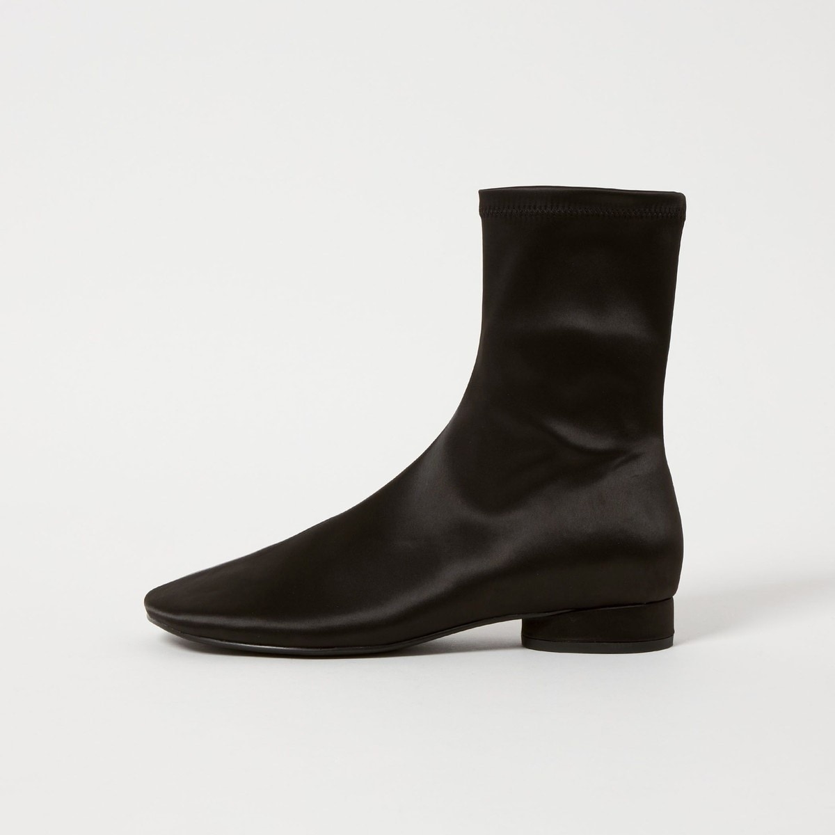 [}C]SY Iu[NXgb` V[gu[c20/IfbgGIfB[iODETTE E ODILEj BLACK