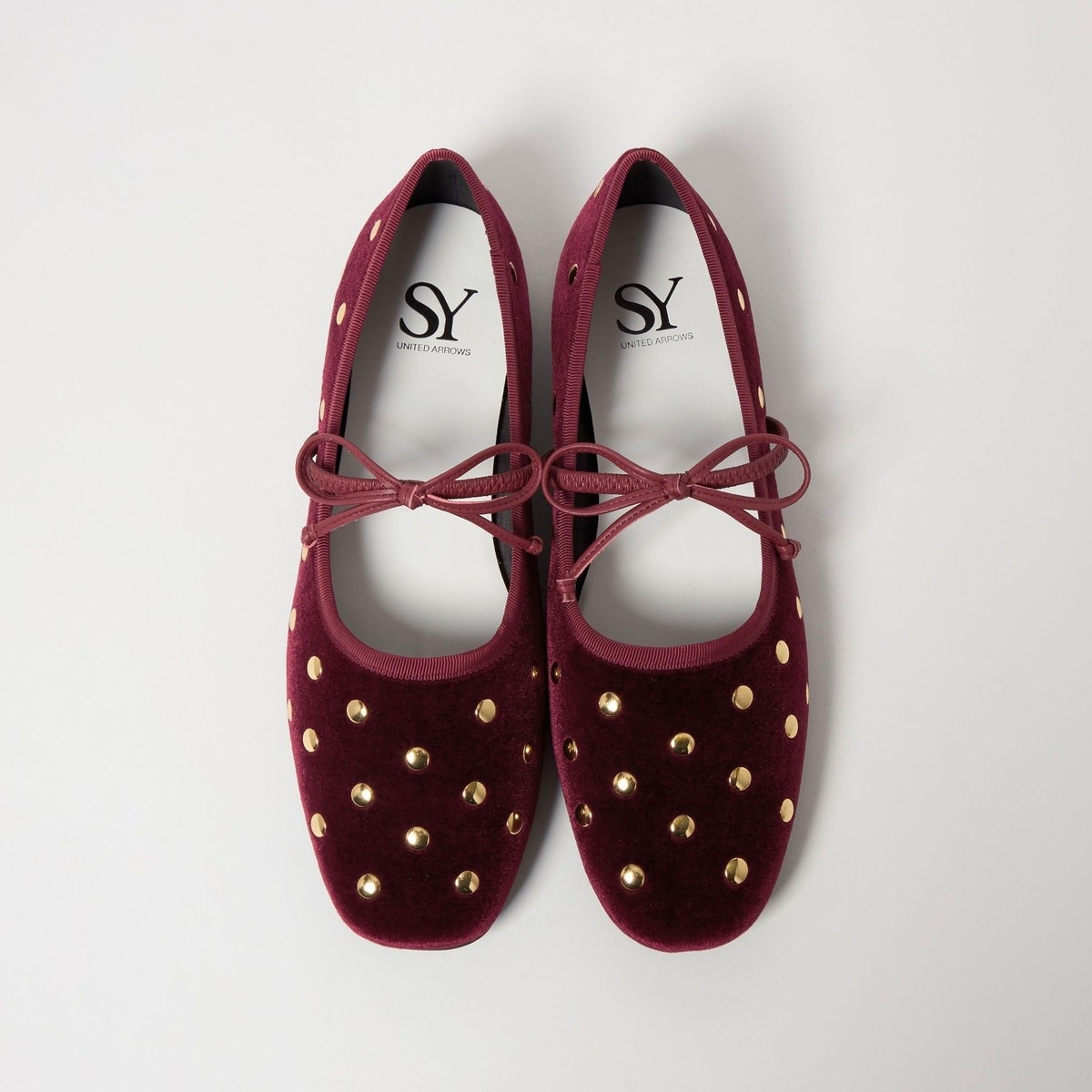 [}C]SY}`hbgoG VE tbg10/IfbgGIfB[iODETTE E ODILEj WINE