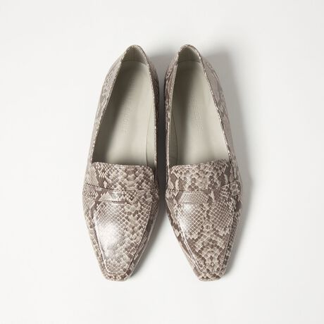 [^ԁF45172000009]WEB菤iƂXNGAgD̐Jp[t@[fUCIIt܂Ŏg̗ǂJp̃[t@[BƂXNGAgDŃ{[o߂Aꂢ߂ɌVGbǵBDڂ̗ʂɂ͎~e[v\Ă邱ƂŉJZ݂ɂdlBˑR̉JɂΉĂVvȃ[t@[́A܂܂ȃV[Ŋ􂵂܂BfލvgpBȆ1J[̓O[ñpC\vgłByӎz摜̏i̓TvłBi摜́A̓p\RȂǂ̉{ɂAۂ̐FƈقȂČꍇ܂B炩߂B\[ɕیV[g\Ăꍇ͔ĂgpBƕɂ1~x̏Ȍ́AYH㔭̂łAsǕił͂܂BV[Y̏dʂ́AV[Y{̂̂ݗ̏dʂƂȂ܂Bti͌vɊ܂܂܂BiɕsǂꍇAє̔j܂Ă܂B炩߂B₢킹̍ۂ́AiCebhA[Y JX^}[T[rXfXN܂ŉL̕i/iԂ\tBiFOF R SQE۰̧FLT15 iԁF45172000009