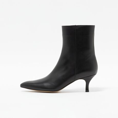 [^ԁF45232000010]ƂVGbgiȑV[gu[cfUCƂgD悪v[V[gu[cBʂ̂ȂVvȃfUĆAl̃VbNȃX^CĂ܂Bؚȃq[킹邱Ƃŏ炵vXꑫłBfޔڂ̂ꂢȃX[XfނgpByӎzi摜́A̓p\RȂǂ̉{ɂAۂ̐FƈقȂČꍇ܂B炩߂B\[ɕیV[g\Ăꍇ͔ĂgpBƕɂ1~x̏Ȍ́AYH㔭̂łAsǕił͂܂BV[Y̏dʂ́AV[Y{̂̂ݗ̏dʂƂȂ܂Bti͌vɊ܂܂܂BiɕsǂꍇAє̔j܂Ă܂B炩߂BX܂ւ₢킹̍ۂ́ASODETTE E ODILEeX܂܂ŉL̕i/iԂ\tBiFOF PTDPLN SBT60 iԁF45232000010