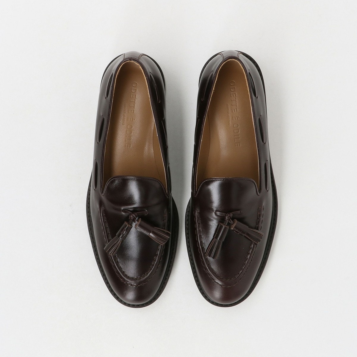 オデットエオディール(ODETTE E ODILE) レディース ローファー の一覧