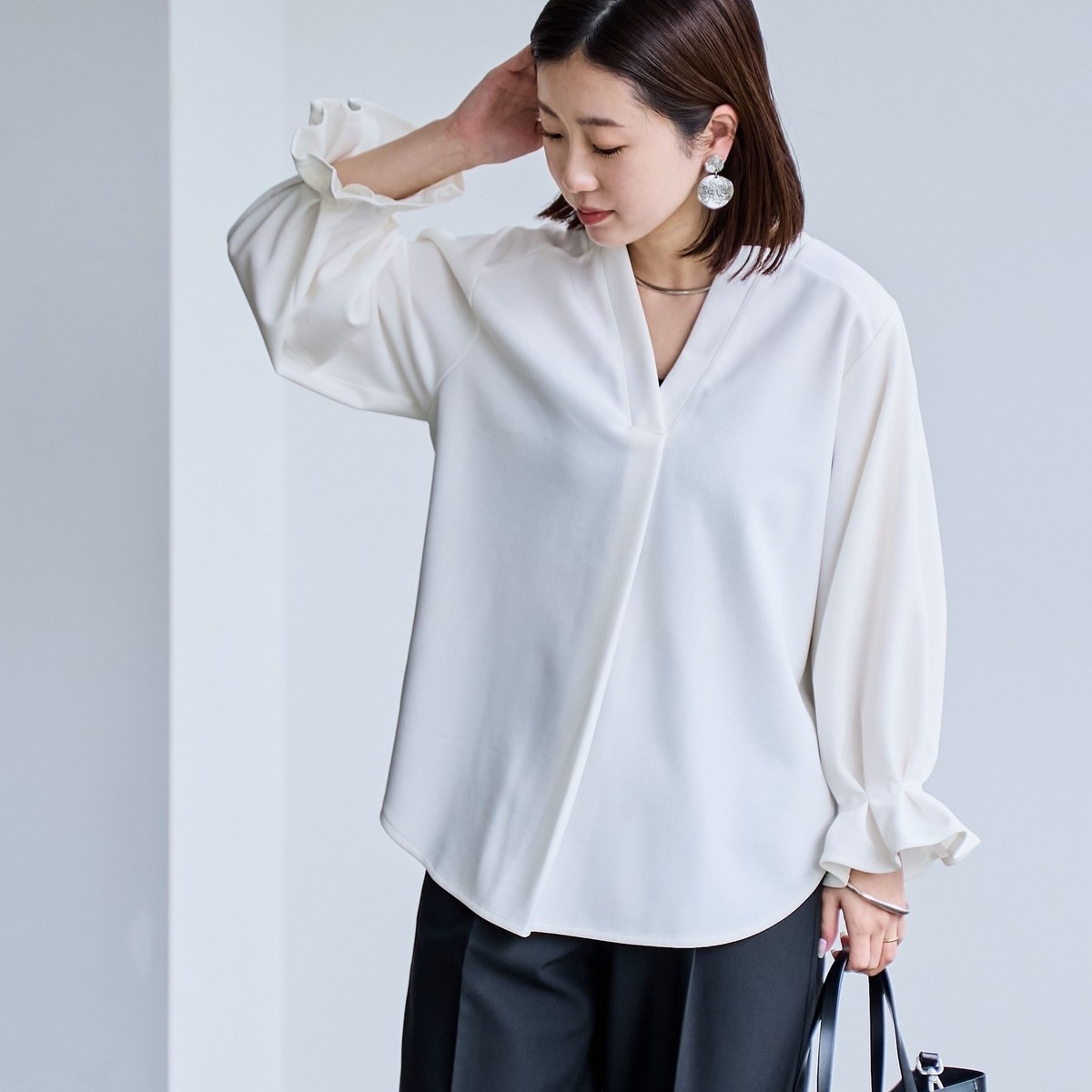 Louren セットアップ カシュクールボリュームブラウス&タックコクーンパンツ Louren セットアップ カシュクールボリュームブラウス&タック