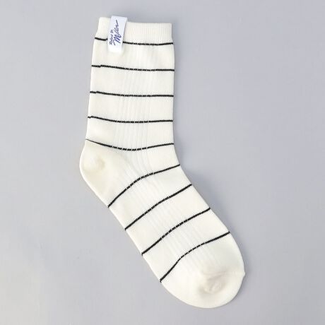 [^ԁF76806480123]uh݂̃fUCApludl1fUC/fރJ[ɂĈقȂXgCvz\bNXB\tgȐngpATChɃpluƃl[^OĂ܂BXj[J[A[t@[AJVȂǗlXȃV[Y킹̍ɁǂȃACeƂ悭AI[V[Y􂷂1B̃|CgɉffUĆAႢő̂IXXłBΉTCY:23`25cmyRobert PDMiller/o[gs[~[zMiller̓AJ̃A_[EFAuhłB1937NnBpluƌĂ΂Ɠ̐D͓ł͉IȂ̂ŁA]̑fpȃtCXƂ͈ႢG͔QŁA40Nォ60Nɂč]󂯁AA_[EFAuhƂĂ̒nʂz܂Byӓ_zBei̓Tvׁ̈Aۂ̎dlƈقȂꍇ܂B摜̏i͌̏Ǝ˂pxAg̃j^[ɂAƐFقȂꍇ܂BX^WIB̉摜̐FɈԋ߂ȂĂ܂B\񏤕ȉꍇA͂\͂܂łڈƂȂ܂BY̓sA͂OサXܓ׎Ƃꍇ܂̂ŁA炩߂BiFR.P.Miller BD SOCKSiԁF76806480123