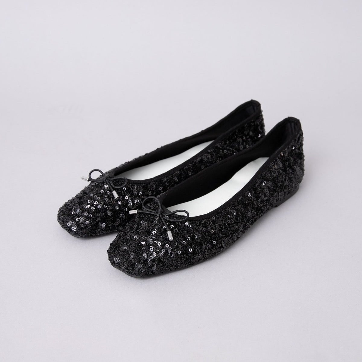 [}C]݂oGV[YiWEBTCYj/R[Gicoenj BLACK