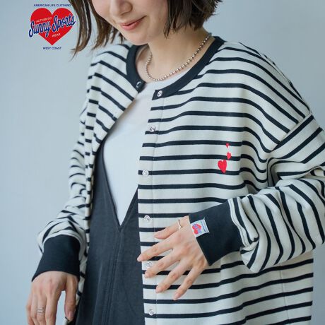 [^ԁF76276020054]邽тɐSeށAl₷n[ghJJ[fBKIXX|CgESʂуn[ghJŃVvR[fɉ؂₩vXE悢ƂƏ_炩ёfނŒSnQEXJ[gɂpcɂOV[Yg閜\ACefUC/fސlC̃n[ghJANZgɂȂAёfނ̃J[fBKBVvȃN[lbNfUCɁA悢Ƃ邱ƂŁA₷ƉKĂ܂Bĩc[R[fɉHD邾ŁAR[fBl[gCɉ؂₩ɁB|X^CłA肰ȂȃANZgĂ܂By₩ȗёfނŁAG߂̕ςڂɍœKȃACeBOV[Y􂷂Ag̗ǂJ[fBKłBFȂňFʌ򊴁FȂnFтƒF\(lbggp)yӓ_zBei̓Tvׁ̈Aۂ̎dlƈقȂꍇ܂B摜̏i͌̏Ǝ˂pxAg̃j^[ɂAƐFقȂꍇ܂BX^WIB̉摜̐FɈԋ߂ȂĂ܂B\񏤕ȉꍇA͂\͂܂łڈƂȂ܂BY̓sA͂OサXܓ׎Ƃꍇ܂̂ŁA炩߂BiFSunny Sports ׹ůCDiԁF76276020054