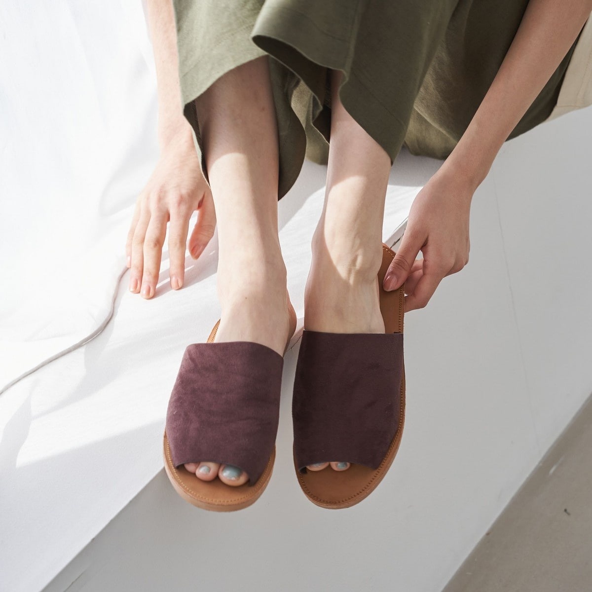 [�}���C]�X�G�[�h���C�N �X���C�h�t���b�g�T���_��/�R�[�G���icoen�j DK.BROWN