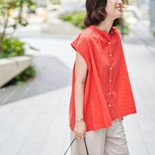 【Lipa別注】 刺繍タックコットンフレンチブラウス