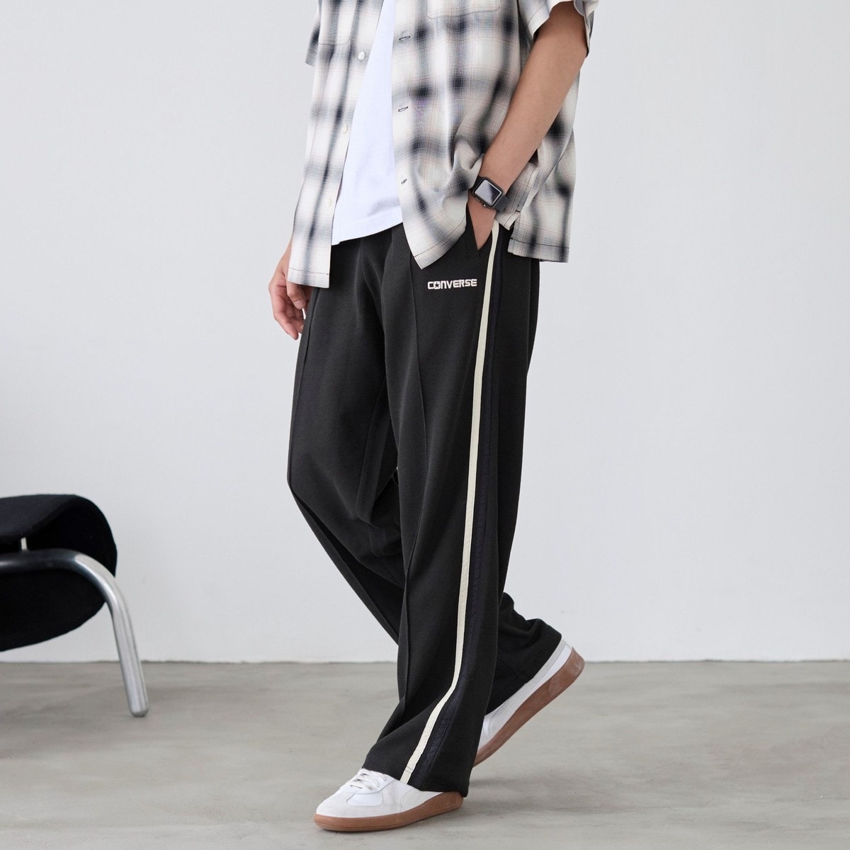 CONVERSE（コンバース）サイドラインイージーパンツ