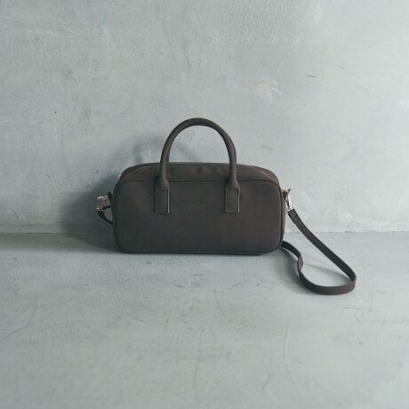 [^ԁF76816000004]ƊƎg₷𗼗AXNGA^V_[obOfUC/fޒ[ȃXNGAtHۓIȃ{XgV_[obOBƂڂȂA悭_炩fފœɃtBbgdオɁBRpNgȂ}`肠Aڈȏ̎[͂́BV_[XgbvtŁA莝ł|łg2WAYdlBꂢ߃R[f͂AJWAȃX^CɂlۂvXĂ閜\obOłB߃|CgE肵Aقǂ悢ƊEV_[Ǝ莝2WAYdlERpNgȂ̂ɁA}`Lł[|PbgFJ[ɂāFOFF WHITEBLACK͍AMD.BROWNDK.BROWN̓XG[hƂȂ܂Byӓ_zBei̓Tvׁ̈Aۂ̎dlƈقȂꍇ܂B摜̏i͌̏Ǝ˂pxAg̃j^[ɂAƐFقȂꍇ܂BX^WIB̉摜̐FɈԋ߂ȂĂ܂B\񏤕ȉꍇA͂\͂܂łڈƂȂ܂BY̓sA͂OサXܓ׎Ƃꍇ܂̂ŁA炩߂BiF޽ݼްiԁF76816000004