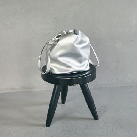 [^ԁF76816000005]ƂtHɎW܂AU[obOD]ɂVFoꁝE_[NuEEbh߃|CgEy₩Ȃ̂ɂ茩EؚXgbvőlۂUPEfC[炨o܂ŕL􁡃fUC/fރ~j}ȋВ^ƃU[CNȎ▭Ƀ}b`AV_[obOBRpNgȂAzX}z邿傤ǂTCYBh[XgOŊJ₷Aڈȏ̎g₷͂łBق̂ĉtFCNU[́AV[YXɎgDGfށBJWA炫ꂢ߂܂ŁAǂȃR[fɂRƓޖ\ACełB|PbgFyӓ_zBei̓Tvׁ̈Aۂ̎dlƈقȂꍇ܂B摜̏i͌̏Ǝ˂pxAg̃j^[ɂAƐFقȂꍇ܂BX^WIB̉摜̐FɈԋ߂ȂĂ܂B\񏤕ȉꍇA͂\͂܂łڈƂȂ܂BY̓sA͂OサXܓ׎Ƃꍇ܂̂ŁA炩߂BiFڻްײްiԁF76816000005