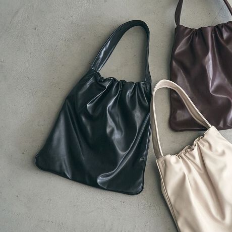 [^ԁF76816000008]MU[gfAU[̃tbgV_[߃|CgE}`ȂtbgŃX^CbVEMU[ANZgɂȂAVvR[ffEyʂŌ|₷V_[dlfUC/fޖʂ킬ƂtbgȃVGbgɁAMU[̕\V_[obOB}`Ȃ̂Ƃ`󂪁AX^COX}[gɈ߂܂B}U[CNfނiŁAfC[g͂񂫂ꂢ߃R[fɂDB|₷XgbvAy₩ȎSn|CgBKvŒ̉ו܂TCYŁAgyɏoɂ҂̃ACełB|Pbg:yӓ_zBei̓Tvׁ̈Aۂ̎dlƈقȂꍇ܂B摜̏i͌̏Ǝ˂pxAg̃j^[ɂAƐFقȂꍇ܂BX^WIB̉摜̐FɈԋ߂ȂĂ܂B\񏤕ȉꍇA͂\͂܂łڈƂȂ܂BY̓sA͂OサXܓ׎Ƃꍇ܂̂ŁA炩߂BiFڻްײ ެްݼްiԁF76816000008