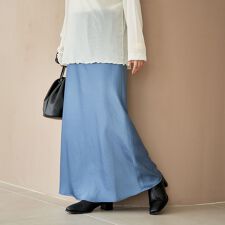 サテンAラインスカート