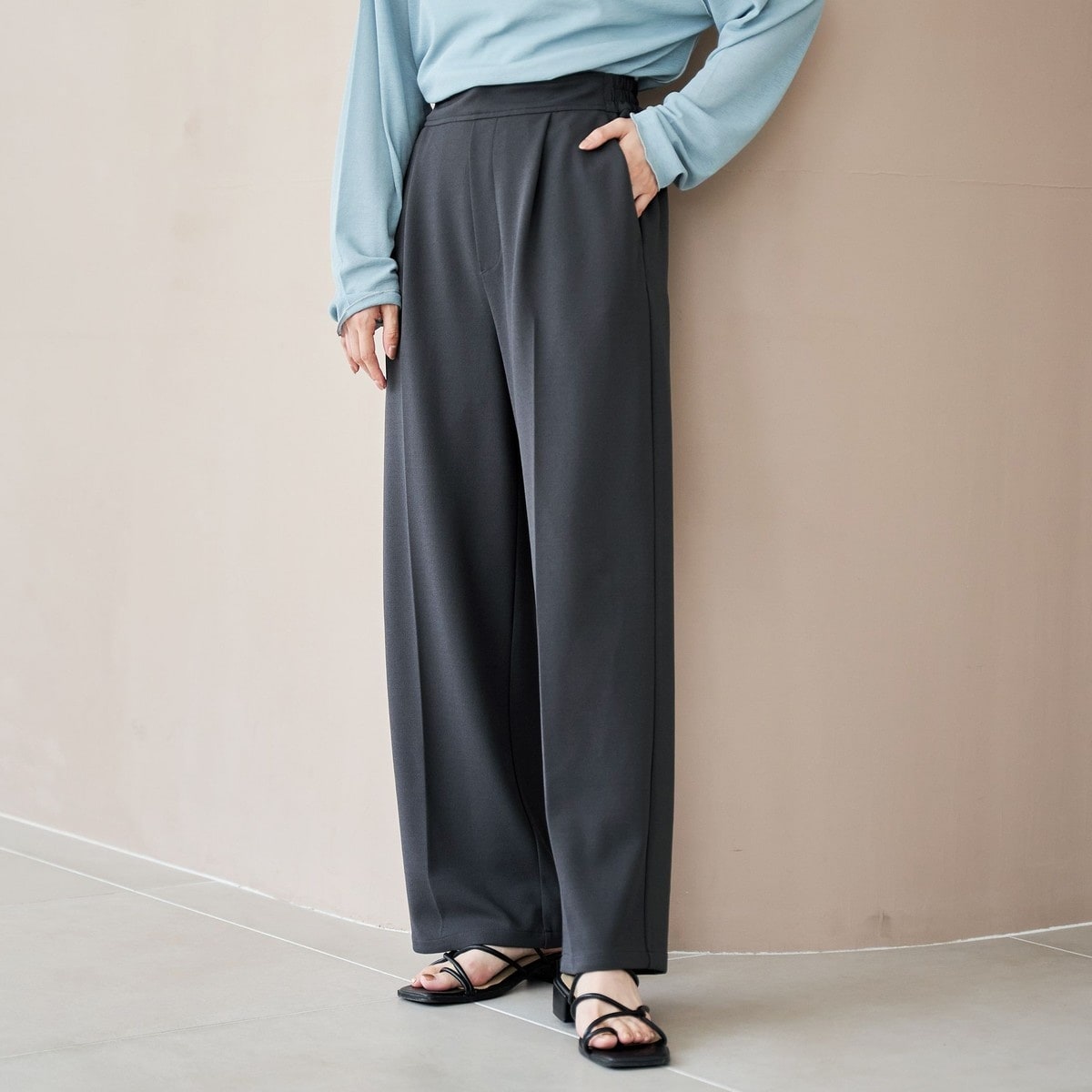 パンツ (灰色・グレー系) の一覧 | マルイウェブチャネル