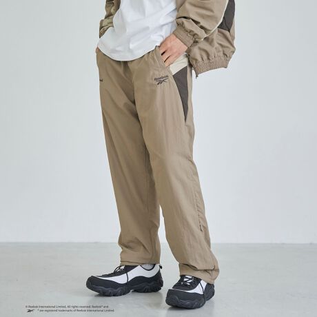 [^ԁF75406000004]XɓށAꂽX|[eBX^CBReebokʒl̔pcyV[ỸACeƂ̃ZbgAbv߂łBzReeboki[{bNjʒiCgbNWPbg(iԁF75606000001juv_X`[yKADOKAWA DREAMSz̊FɁAp܂IvIXX|CgER[GłɓȂIReebokʒACeEV[Y̗FŁAR[fBl[gɐ[݂vXEy₩ȃiCfނŉKȗSnfUC/fރ[{bNƂ̕ʒŎA㎿ȃiCfނgpgbNpcB悢ƃnAX|[eBȂꂽۂɁBg[̃J[ÓAH̑ɂ҂BEGXg͉KȃSdlŁÃh[R[hŃVGbg\BV[ỸWPbgƂ̃ZbgAbvŁA芮x̍X^COy߂܂ByReeboki[{bNz1895NWZtEEBAEtHX^[ɂaCMX̃V[Y[J[ReebokB100Nȏ̗juh́AAtJnœK[̈Ӗ\u[{bNv疼ÂꂽBFȂňFʌ򊴁F₠藠nFEGXgSFTCh|PbgFƒF\(lbggp)yӓ_zBei̓Tvׁ̈Aۂ̎dlƈقȂꍇ܂B摜̏i͌̏Ǝ˂pxAg̃j^[ɂAƐFقȂꍇ܂BX^WIB̉摜̐FɈԋ߂ȂĂ܂B\񏤕ȉꍇA͂\͂܂łڈƂȂ܂BY̓sA͂OサXܓ׎Ƃꍇ܂̂ŁA炩߂BiFReebokʒTrack pntiԁF75406000004