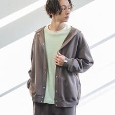 クリーンプラススウェットスナップボタンパーカー【防汚（食品汚れ）、UVカット】