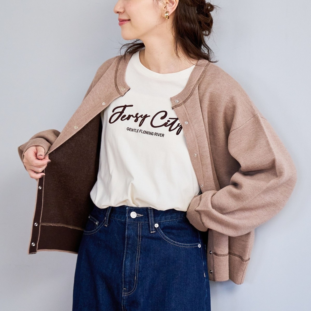 CHAMPION×セサミストリート】RW クルーネックスウェット B&E CHAMPION×セサミストリート】RW クルーネックスウェット B&E