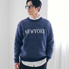 ショートフェザーニットロゴプルオーバー