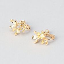 フラワーモチーフイヤリング