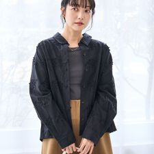 3Dフラワー刺繍 ロングスリーブシャツ