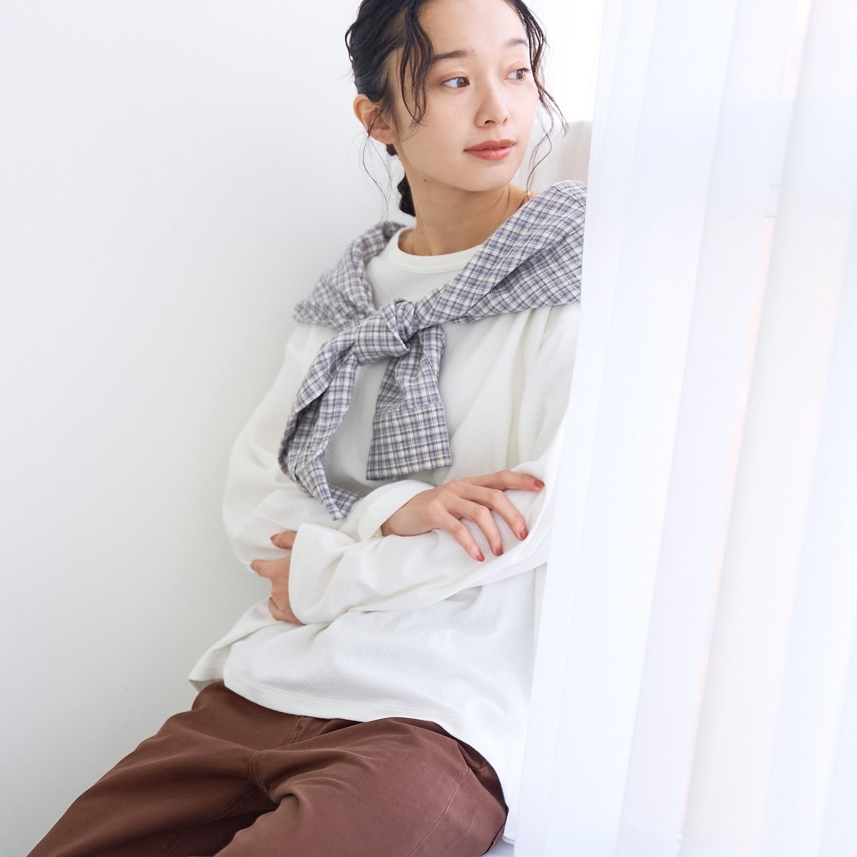 [�}���C]�yFeel Soft / �t�B�[���\�t�g�z�ڌ� �����O�X���[�uT�V���c/�R�[�G���icoen�j OFF WHITE