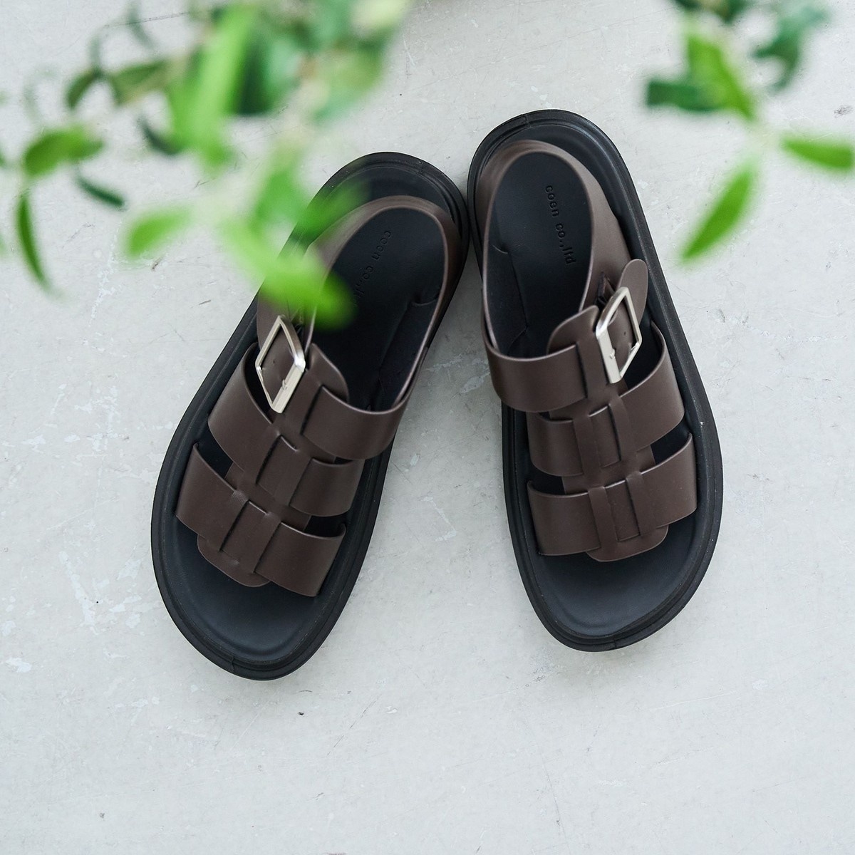 [�}���C]�O���J�T���_���iWEB����T�C�Y����j/�R�[�G���icoen�j DK.BROWN