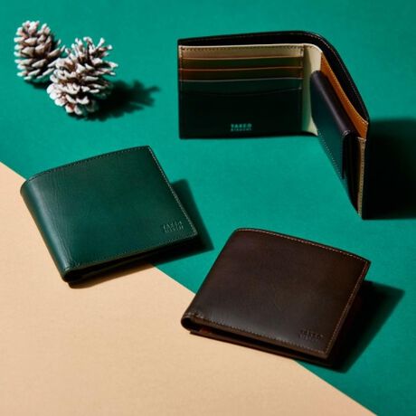 [^ԁF07001532]yfUC|CgzԃTCY̓܂z^CvBJ̃J[h|Pbg4̂قɁADꕔɉBJ[h|Pbg8ARC|Pbg2ɕĂ[͂܂BÔȂVvȌڂƁA肰Ȃ̃J[zF|CgłByfށEz₵̓RriVŃ^j𑽂߂ɎgpZ~Ajdグ̑fށB痿ŉ̃x[X̐F𒅐FAォŃ\B̂GKgƃAeB[N2ʂȊvBgɎɓ݁A⊴oĂ̂ŁAvĽoNωył܂BIWiBOXtŃMtgɂ߂̃ACełB|PbgFJ[h~4AD~2(J[h~8)AK~2Ȃ|Pbg~2؂ȕւ̃MtgƂĂE߂łBƖ̊֌WɂAۂFČꍇ܂B܂Ap\REX}[gtHȂǂ̊ɂA኱iƉ摜̃J[قȂꍇ܂B