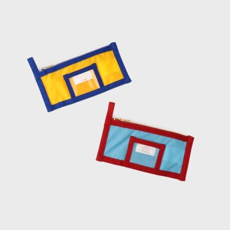 [^ԁFG8701434]Gv𒆐SƂ[NEFAWJNAPROÑ^uobOV[YJ[zFĂȃfUCGIFTɂ߂łIyfUC|CgzyP[X~j|[`ƂėlXȗprɎg鉡^Cṽ^uobOłBV[ỸXgbvɕtāA񂩂牺āAt@bVR[fBl[g̃ANZgƂĎ̂߂łITAB BAG |STRAP|yiԁFG87-01436zƂMtgɂ߂łIWEBƈꕔX܌WJ̃oCCOiɂȂ܂B