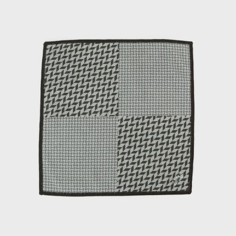 [^ԁF07004911]yfUC|CgzԐ璹ƖR4ʕ؂ւvgtHJ`Bn\ʂɓʉȂG肪ƂĂ炩ŃCXgʐ^LCɃvgꂽnJ`BЖʂgуN[i[ɂȂĂ邽߁AołCyɐ@Ƃł܂BƖ̊֌WɂAۂFČꍇ܂B܂Ap\REX}[gtHȂǂ̊ɂA኱iƉ摜̃J[قȂꍇ܂B