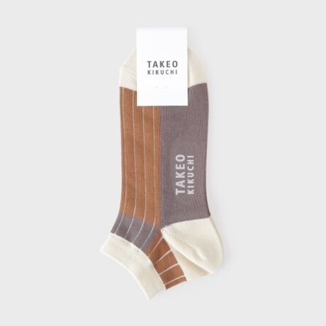 [^ԁF07004720]yfUC|Cgz[uɃJ[ubN\V[g\bNXB144NfC[ɗ钆̐nłBƖ̊֌WɂAۂFČꍇ܂B܂Ap\REX}[gtHȂǂ̊ɂA኱iƉ摜̃J[قȂꍇ܂B