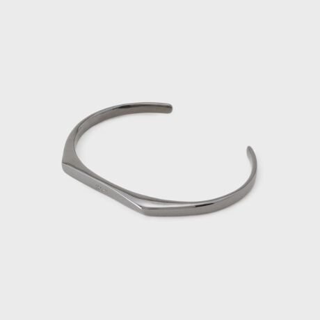 [^ԁF07004850]ƋȐ̔C[WăfUCyfUC|Cgz^JA\[goO [ ꂽl̃ANZgX^CÕANZgɍœKu^JA\[goOv́AVvłȂꂽIWifUCłB̃oÓAX^CÕANZgƂčœKŁAR[fBl[gɌIȖ͂܂BfUC̔_Ȍz̓ł钼ƋȐ̔C[WăfUCĂ܂BꂽVGbgAfC[X^CwāAGKgłȂRȊo\܂B̃oÓA𒴂ĂAǂȏʂłP܂Bl̂߂̓ʂȃANZT[̐^JoÓAVbNłȂVѐSYȂfUCl̖͂Ă܂Bւ̂JA؂Ȑlւ̃v[gɂœKłBV[I΂ĝŁAigʂȓ܂ŕL􂵂܂BĂiy݂̐^JA\[goOgɒAVvłȂꂽX^CyłBȂ̌ۗAʂȃANZgɂȂ邱Ƃł傤BƖ̊֌WɂAۂFČꍇ܂B܂Ap\REX}[gtHȂǂ̊ɂA኱iƉ摜̃J[قȂꍇ܂B