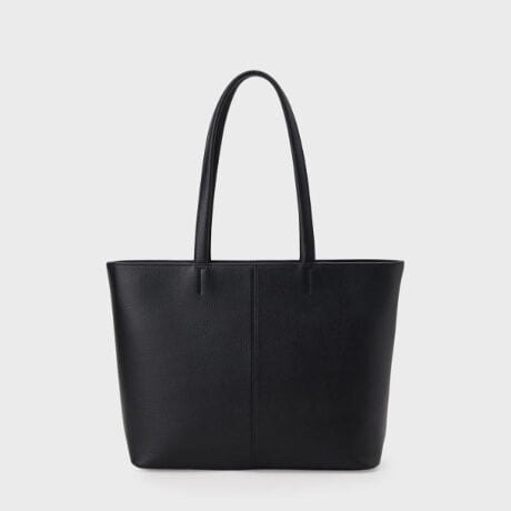 [^ԁFG8701380]ONOFFg[ǧyfUC|CgzBLACK ROYAL V[YONOFF U[g[gobO ? vVƓ`Z삠Ȃ̃X^CɃ}b`Ai̒ԁBONOFF̃U[g[gobÓAƂGKXƋ@\˔ACełBubNTtBA[mU[ƃubNVNIׂǎȑfނ́AǂȃX^CɂtBbgAȂ̃ZXĂ܂B019J[iubNjFubNVN119J[iubNnjFubNTtBA[m@\IȃfUC14C`p\RX[uF rWlXV[łSĎgpłAm[gp\RpX[uBʂȃ|PbgF wɂ̓X}zBluetoothCtH[\ȕ֗|PbgAX[Yɐڂł܂BS̃t@Xi[dlF }`̓t@Xi[ŉB݌vɂȂĂ܂BX}z|PbgŉKړ}ȈړdԓŁAX}zɎop|Pbgnh̕tɁBX[Yȏoꂪ\ŁAKȓT|[g܂BǂȃV[ɂfX^CGKgȃWPbgX^CJWAȑ܂ŁAONOFF̃U[g[gobO͂V[Ŋ􂵂܂BՂɊ|₷nh݌v́AfC[[XɍœKłBydlzE|PbgF~7 O~1 yz_[~2EA4t@C[Ɩ̊֌WɂAۂFČꍇ܂B܂Ap\REX}[gtHȂǂ̊ɂA኱iƉ摜̃J[قȂꍇ܂Bd:945g