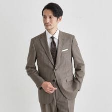 タケオキクチ(TAKEO KIKUCHI)のシャークスキン ストライプ スーツ