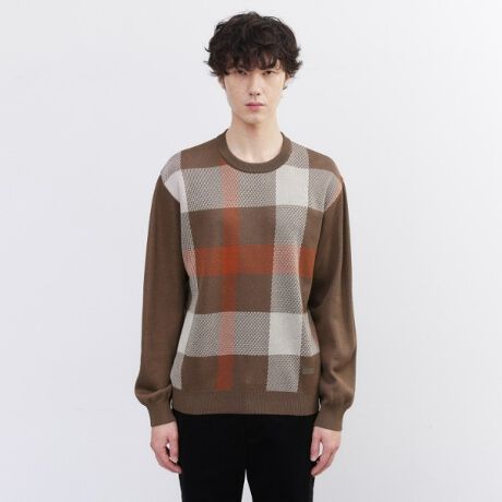 [^ԁF07014002]yfUC|CgzV[YےA_ȃ`FbNڂjbgBVŒJɕ҂ݗĂꂽ_uWJ[hŁAɎn肪oȂdlɂ邱ƂŁAӂƂ悢݂Ɏdグ܂Bu]R[g̃Ci[ƂĂ݊AꖇłƂĊ􂷂fUCłB̓rbO`FbNƃXChpY2ŁAJ[O╿̑傫ɂ܂Bǎ̒ɗVѐSE΂Al̓~X^CĂ܂B􂢉\ȁA~ɗꒅłByfށEzEHbVuƖ̊֌WɂAۂFČꍇ܂B܂Ap\REX}[gtHȂǂ̊ɂA኱iƉ摜̃J[قȂꍇ܂B