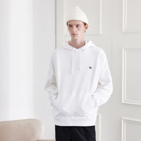 [^ԁFG8734001]yfUC|Cgz90NɓWJĂ^PILN`fC[EFÃj[Yɍ킹čĉ߂CBD^W̃|CghJB߂ȃVGbgB傤ǂ悢̗уW[W̗pApԂ̒vI[o[p[JłBJ[oG[V́B~̓R[g̃Ci[ƂĂ􂵂܂BƖ̊֌WɂAۂFČꍇ܂B܂Ap\REX}[gtHȂǂ̊ɂA኱iƉ摜̃J[قȂꍇ܂B