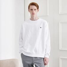 【LIMITED】ワンポイント刺繍スウェットトレーナー