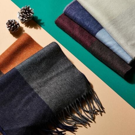 [^ԁF07004204]yfUC|CgzVvȖn4ʂŐF؂ւAcgDƃw{Ő؂ւfUCłƊ1ł܂ɂȂ}t[łB肰ȂAw{̒nIWĩfUCɂȂ܂Bʂς邱ƂłyɊ̃oG[Vy߂~̃X^COɂȂ֗1łBîJV~̑fނ̓MtgɂœKłByfށEzEłǎƌ钆ESYJV~gpCт߂Ă玅AAU~̎ŋNт}t[łB炩ȐGSnAґȌ́AJV~Ȃł͂̂́BLkɕxłČ^ꂵɂ̂JV~̖͂łBт̒iKő@ۂ̖щH菜AhkHĂ܂B̉Hɂƒł̐\ɂ܂BƖ̊֌WɂAۂFČꍇ܂B܂Ap\REX}[gtHȂǂ̊ɂA኱iƉ摜̃J[قȂꍇ܂B