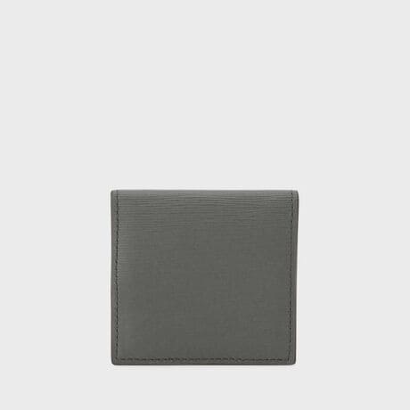 [^ԁFG8701377]CtX^CLɁIGIFT[yfUC|CgzyVozX^CbVȁuBOXRCP[XvlC̃bvV[YɁA@\ƃfUC˔uBOXRCP[Xvoꂵ܂BƋ@\F{íAiӂ鏬gV{^U[ubvvgpĂA炩ȎGƐꂽڂBFWJ́AVbNȃubNA[݂̂ygO[A`R[O[AiȃlCr[AĐVɉ邢LCG[̑S5FpӂĂ܂BD݂̃J[IŁACtX^Cɍʂ܂傤B֗ȓFLfUCF VvBOX^̐݌vɂA傫J߁Ag̃RCfo֗BڂȒPłBMtgɂœKF X^CbVȃfUĆAւ̃v[gAV̑蕨ɂ҂BS߂MtgƂāA΂邱ƊԈႢȂłBygpV[̒āzgF z̒ŎU炩肪ȏKX}[gɎ[Ao̍ۂ̃XgXyB̐ɉ؂₩vX܂Bs⃌W[F sɂ劈ByY⏬K𐮗Aɂ܂Ƃ߂邱ƂŁAX[YȈړT|[g܂BƖ̊֌WɂAۂFČꍇ܂B܂Ap\REX}[gtHȂǂ̊ɂA኱iƉ摜̃J[قȂꍇ܂B