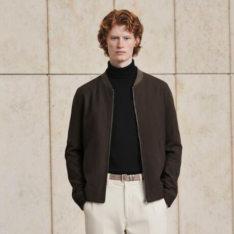 [^ԁFA3654991]H~`t܂ŏdłꉟHDu]̏ЉłByfUC|CgzlHvuA}b^iRjvXEF[hgpHD^̃u]łBfUC̓^E[XpɂƂꂽ_ȃfUCɎdオĂ܂B\nƗn̊ԂɕۉV[g݂ݔ^ȂɁA~܂Œpł֗ȃACełBVGbg⑳̍A܃ũfUCX^CbVɌ悤ɍĐ݌vAHDACeƂĂ̊x߂܂B̏H~`tɌ߂̈ꒅłByfށEzɍ׃iC}CNt@Co[ꂽlHvwA}b^iRjx̗pBVRVN̂悻1001̒ɍב@ۂɂēVRvɋ߂\ƒ׋NтɂAXG[h̎DAfP[gȊGA\tgłȂ₩ȎBy߃X^COzHɂ̓Ci[ɃbNlbNACeɃXbNXƂLCڂ̃X^CA܂~ꂪ߂Â΃^[glbÑjbgȂǍ킹iȃX^C߂łBydlzE|PbgF~2 ~2En聦Ɩ̊֌WɂAۂFČꍇ܂B܂Ap\REX}[gtHȂǂ̊ɂA኱iƉ摜̃J[قȂꍇ܂Bd:03iLj610g