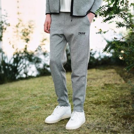 [^ԁFG8775002]yfUC|CgzVGbgŏi˔ZbgAbv\ȃWK[pcB2̐n𒆎Ōq킹_{[jbgñpcBn̒ɋC̑wł邽߁Ayʂŉ܂BG߂ɂ͓ɏd󂷂邱ƊԈႢȂ̈ꖇłB^͍LA₩Ƀe[p[h߂̃VGbg₷mہB͂ăuł͂Ȃ2{jn̗pƂŁAXEFbgpĉ悤ȖȂA[oeCXgȎdオłBG87|55001Ƃ̃ZbgAbvłX^CbVȊXƂĒȂƂł܂BVeB[XɃg[jOɂƊOoł̊p̕LAEWEFAɂĂƂ났̎Ԃyނǂ֗̕ȃACełBydlzE|PbgF~2 ~1EnȂƖ̊֌WɂAۂFČꍇ܂B܂Ap\REX}[gtHȂǂ̊ɂA኱iƉ摜̃J[قȂꍇ܂B