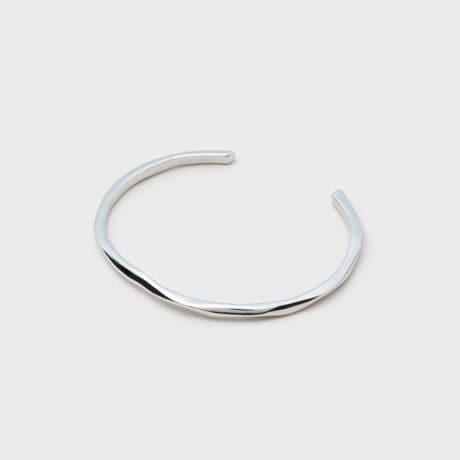 [^ԁFG8705861]yTAKEO KIKUCHIzꂽ3̃oOŁAȂ̃X^CɍʂAlȖ͂oORNVfUC̗͂ŁAȂ̎茳ɗBꖳ̋PTAKEO KIKUCHIAꂽoORNVB3̈قȂfUCAȂ̃t@bVɐV\͂炵܂B3̃oOoG[Vy006 ʂ̃J[ueNX`[oOzR̔@ׂȃJ[uʂɗh߂v킹@ׂȃeNX`[GKgŐꂽfUCy506 Z^[qlfUCoOzƑnIȃqlݏooIȖʔ]̃oO̊TO𕢂vVIȃfUCIȃX^COɍœKy606 אg̃eNX`[oOzXŐꂽVGbg@ׂȃeNX`[ݏoiȋPǂȃR[fBl[gɂރ~j}fUCyzǎȑfނgpkɍ荞܂ꂽfBe[Sn̗ǂTCY킩tH[}܂őΉėpypV[zrWlXV[ł̐ꂽJWAȓR[fBl[gʂȃCxgp[eB[ł̌IȃANZgƖ̊֌WɂAۂFČꍇ܂B܂Ap\REX}[gtHȂǂ̊ɂA኱iƉ摜̃J[قȂꍇ܂B