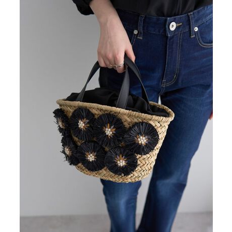 [^ԁF07000183300]̓IȃtBAt[ڂ䂭JSobOBɂ̓}bgȃtFCNU[gpAiȕ͋CɎdグ܂BԌ͒gJo[ĂS̋В^CvBJ[WJŊÂAl₷fUCłBgyɎ₷RpNgȃTCYŕLR[fBl[gɍ킹Ăg܂BA4pF~zi10~20cmjFZybg{gi500mljFZycache cache ^JVJVzJVJVƂ̓tXŁuځvBK[bVƂƔwLтlۂ~bNXfC[JWAȃt@bVWJBJtőfpȃnhNtg₩킢炵`[tgŁAmƂ̃R[fBl[gɉ炵ƗVтvXobOĂ܂B@[J[^ԁF10-00-02090fp摜́A̓ŐFČꍇ܂Bg̃j^[ɂďi̐FČꍇ܂B25SS