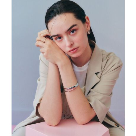 [^ԁF07000624300]AVg[fUCX^CbVȃn[tI[voOBXvOJŁAE₷Oɂg̗ǂfUCłBVvȃX^C̃ANZgɂÃACeƍ킹ĉ؂₩ɃX^CAbvƁAR[fBl[g̕LACełBfp摜́A̓ŐFČꍇ܂Bg̃j^[ɂďi̐FČꍇ܂B25SS