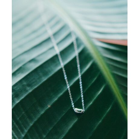 [^ԁF07000613900]Ԃȃr[Y`[tȂꂽ͋CoV[glbNXBVvȃfUCłǂȃX^COɂ݁Aꂢ߂JWA܂ŕLX^Cƍ킹Ă܂B␅ɂϋvɂDꂽXeXfނŁAfC[gɂ҂Bd˒XLWG[ƂĂgA߂̃ACełBfp摜́A̓ŐFČꍇ܂Bg̃j^[ɂďi̐FČꍇ܂B25SS