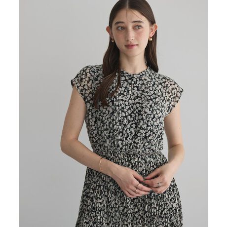 [^ԁF07000835500]̂VtHfނɏԕGKgȃs[XB₩ɗh郉_v[c͏iȑo܂Bt`X[uő̌^Jo[łAEGXgSdl̃NV[Ȓp͓IB̗ǂ̗ntňꖇłƉKɒȂĂĂɂ߂̈ꖇłB[₠]ň[][Ȃ]Lk[₠]n[]|Pbg[Ȃ]fp摜́A̓ŐFČꍇ܂Bg̃j^[ɂďi̐FČꍇ܂B25SS