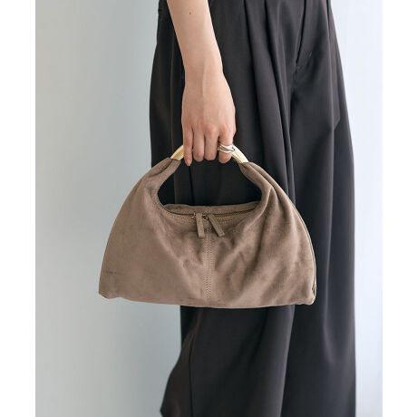 [^ԁF07000795300]̂悤ȗ̓Iȃ^nhڂ䂭fUCobOBRpNgȃTCYɕό`gCAOtHX^CbVȃfUCłBiɉ߂tFCNU[̂Ȃ₩ȑfފ͓IB~jTCYȂA傫JԌƂ蕝̂ʂŁAg̗ǂɂ܂BX^COɉ邾ŁA[hȃjAXYĂ邨߂̃ACełB SCULPTURE Iȃnh́ALE VERNISIWiBObv₷悤ɉxǂdˁA悢A[`⌨ɓށA₷dオɂȂĂ܂ByLE VERNIS^ExjzsIŎRȃX^CAl̏ɌăACfeBeB̂l̏ɌătŃtF~jȃ~bNXX^CāB@[J[^ԁF252-210506fp摜́A̓ŐFČꍇ܂Bg̃j^[ɂďi̐FČꍇ܂B25AW