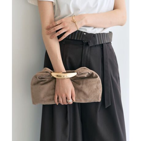 [^ԁF07000795300]̂悤ȗ̓Iȃ^nhڂ䂭fUCobOBRpNgȃTCYɕό`gCAOtHX^CbVȃfUCłBiɉ߂tFCNU[̂Ȃ₩ȑfފ͓IB~jTCYȂA傫JԌƂ蕝̂ʂŁAg̗ǂɂ܂BX^COɉ邾ŁA[hȃjAXYĂ邨߂̃ACełB SCULPTURE Iȃnh́ALE VERNISIWiBObv₷悤ɉxǂdˁA悢A[`⌨ɓށA₷dオɂȂĂ܂ByLE VERNIS^ExjzsIŎRȃX^CAl̏ɌăACfeBeB̂l̏ɌătŃtF~jȃ~bNXX^CāB@[J[^ԁF252-210506fp摜́A̓ŐFČꍇ܂Bg̃j^[ɂďi̐FČꍇ܂B25AW