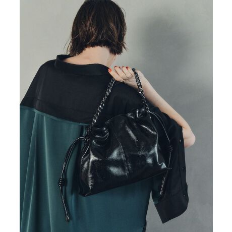 [^ԁF07000817700]{[̂`F[nh݊Ղ̃Nb`obOBVH{Gifނƃt@[g4WJŐFႢł̍wȌo׃xgtŃV_[obOƂĂy߂2WAYfUCBX^COɃ[hȃANZgĂ邨߂̃ACełBfp摜́A̓ŐFČꍇ܂Bg̃j^[ɂďi̐FČꍇ܂B25AW